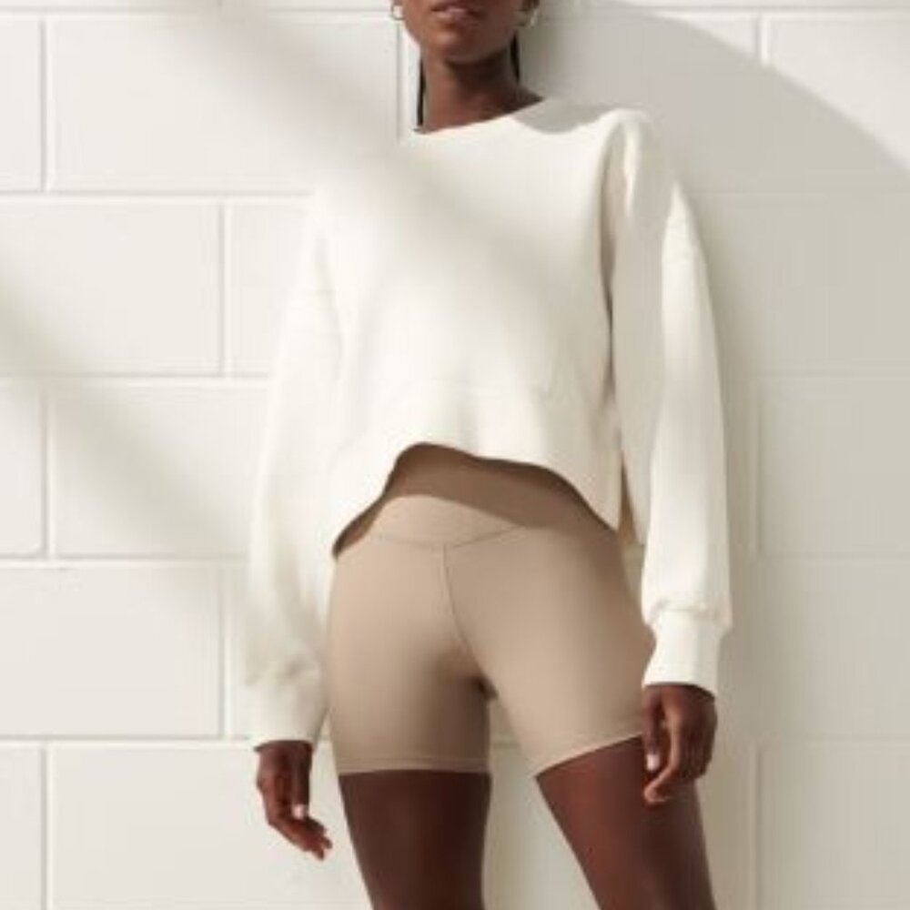 Abercrombie & Fitch, YPB neoKNIT Relaxed Crew, XL, Cloud, Cream Color NWT
